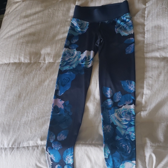 Adidas leggings - Picture 3 of 4